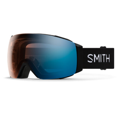 Smith IO MAG Low Bridge Photochromic Goggles 2025 Black | ChromaPop Pro Photochromic Blue Mirror