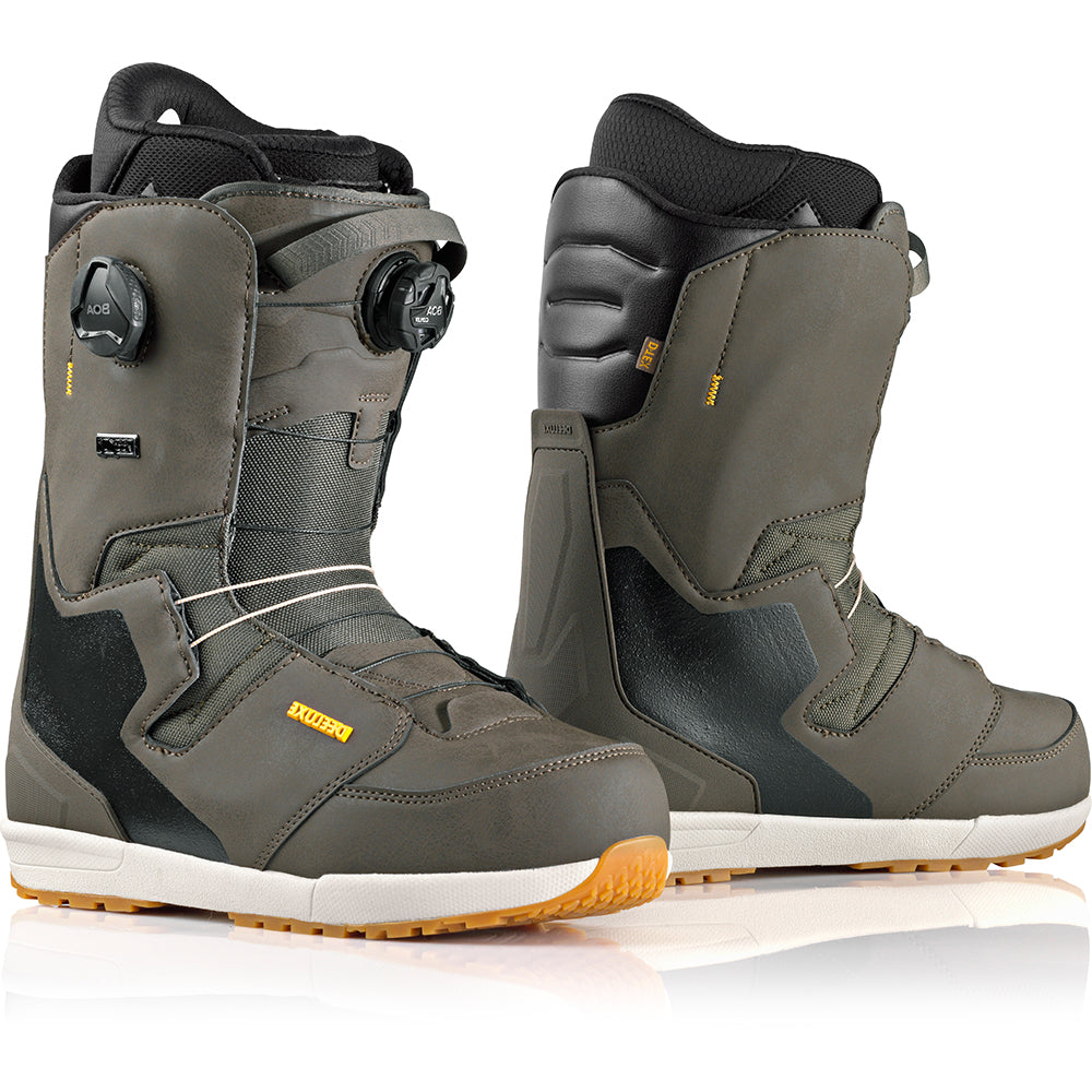 Deeluxe Deemon L3 BOA Snowboard Boots 2023